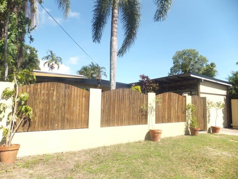 37 Morgan Street, Yorkeys Knob QLD 4878