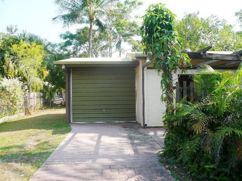 20 Wyuna Drive, Caravonica QLD 4878