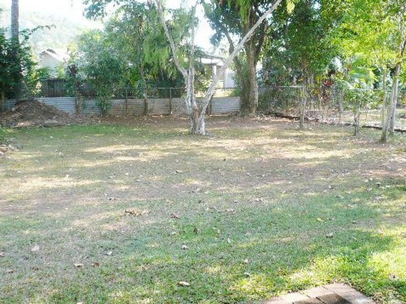 20 Wyuna Drive, Caravonica QLD 4878