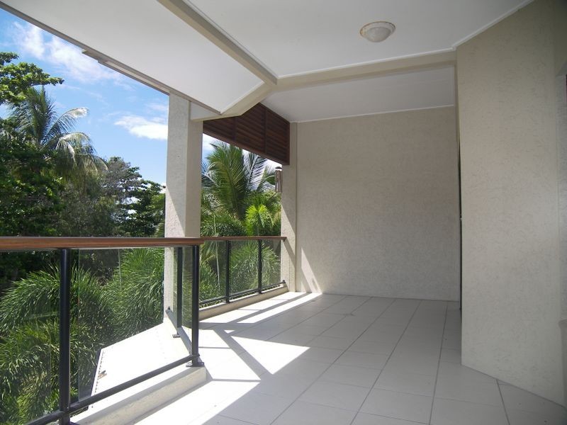 6/69 Sims Esplanade, Yorkeys Knob QLD 4878