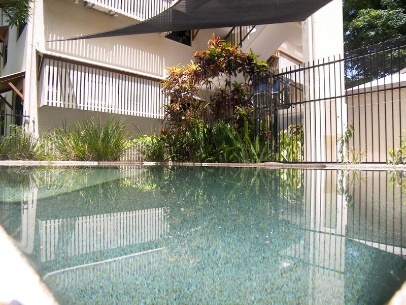 1/69 Sims Esplanade, Yorkeys Knob QLD 4878