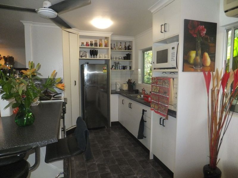 3 Birdie Close, Yorkeys Knob QLD 4878