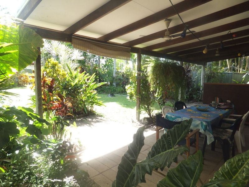 3 Birdie Close, Yorkeys Knob QLD 4878