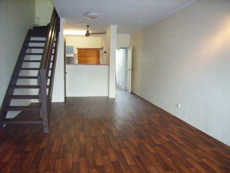 4/13 Balaclava Rd, Earlville QLD 4870