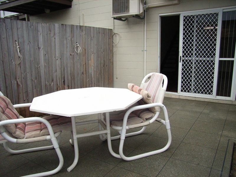 4/13 Balaclava Rd, Earlville QLD 4870