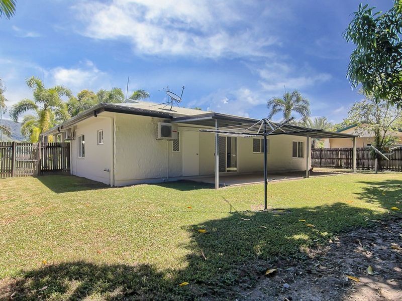 10 Shell Close, Kewarra Beach QLD 4879