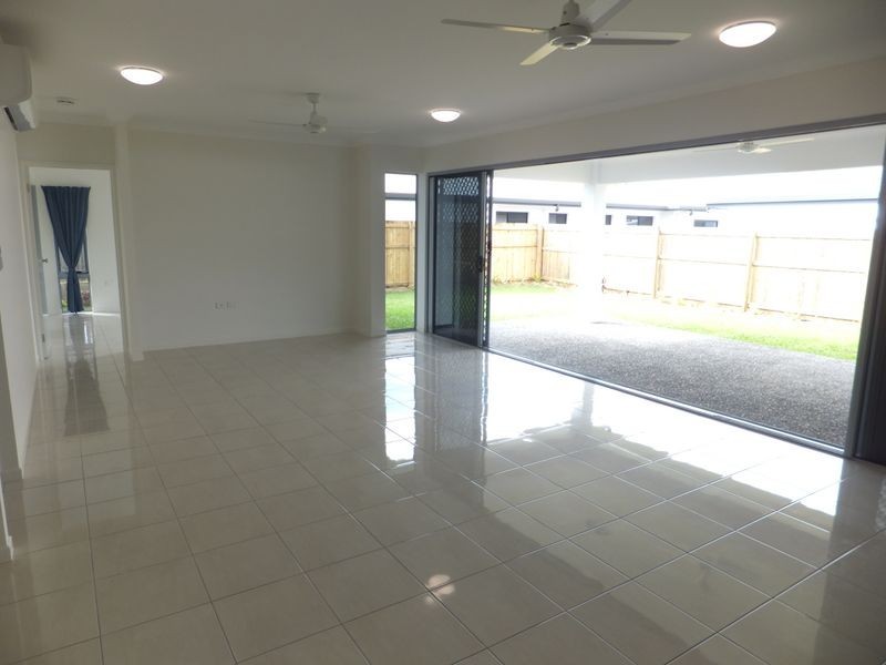 3 Gurrumbah Link, Smithfield QLD 4878