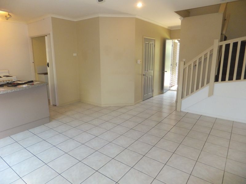 5 25 Rutherford Street, Yorkeys Knob QLD 4878