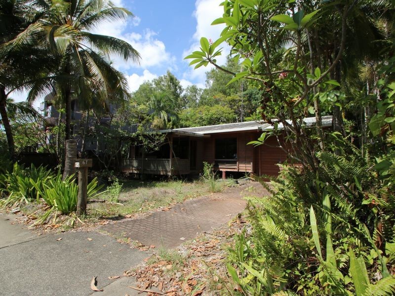 67 Sims Esplanade, Yorkeys Knob QLD 4878