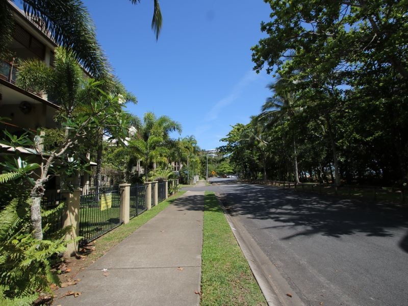 67 Sims Esplanade, Yorkeys Knob QLD 4878