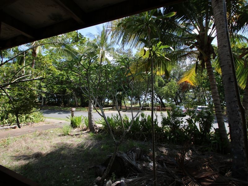 67 Sims Esplanade, Yorkeys Knob QLD 4878