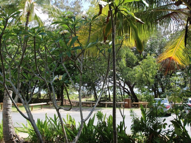 67 Sims Esplanade, Yorkeys Knob QLD 4878