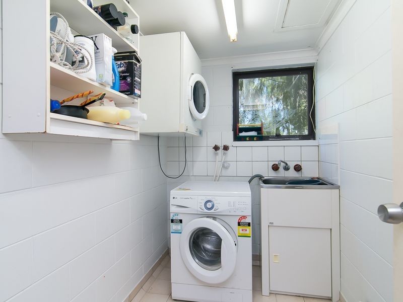 2/22 Rutherford Street, Yorkeys Knob QLD 4878