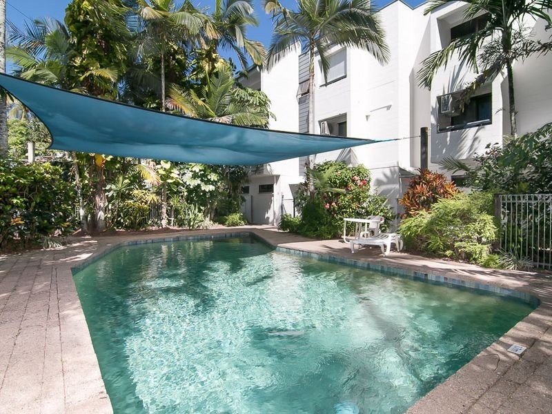 2/22 Rutherford Street, Yorkeys Knob QLD 4878