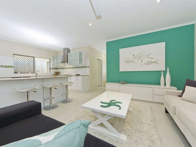 8 Jilbar Close, Caravonica QLD 4878