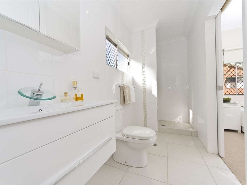 8 Jilbar Close, Caravonica QLD 4878
