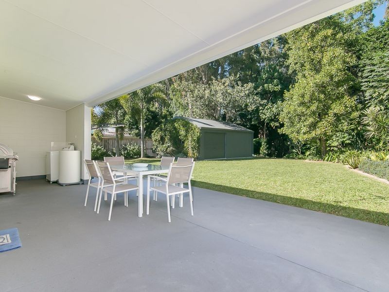 7 Hickory Street, Holloways Beach QLD 4878