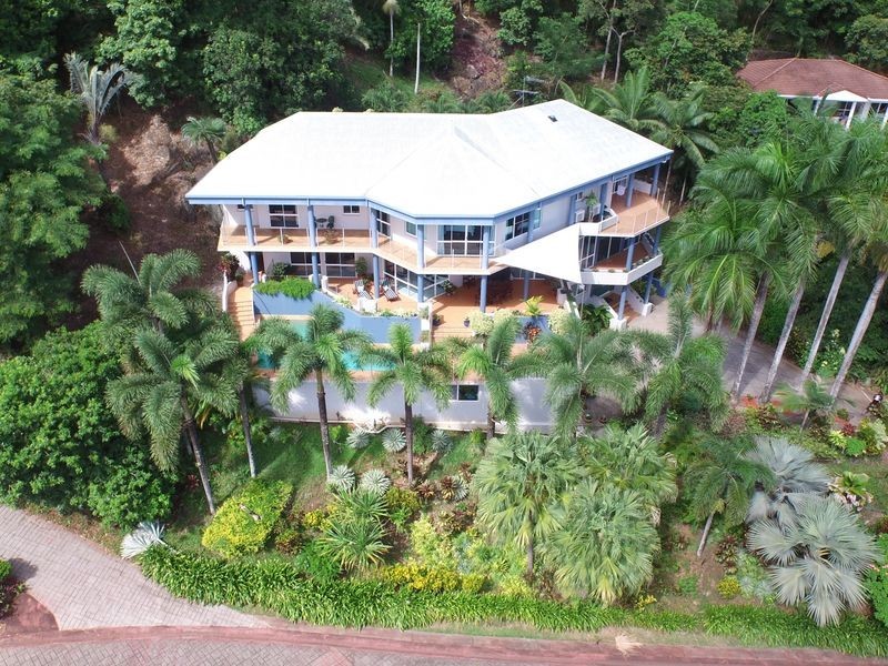 14/7 Tari Place, Trinity Beach QLD 4879