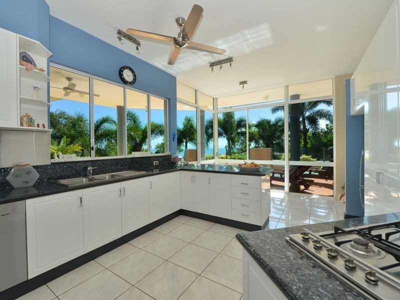 14/7 Tari Place, Trinity Beach QLD 4879