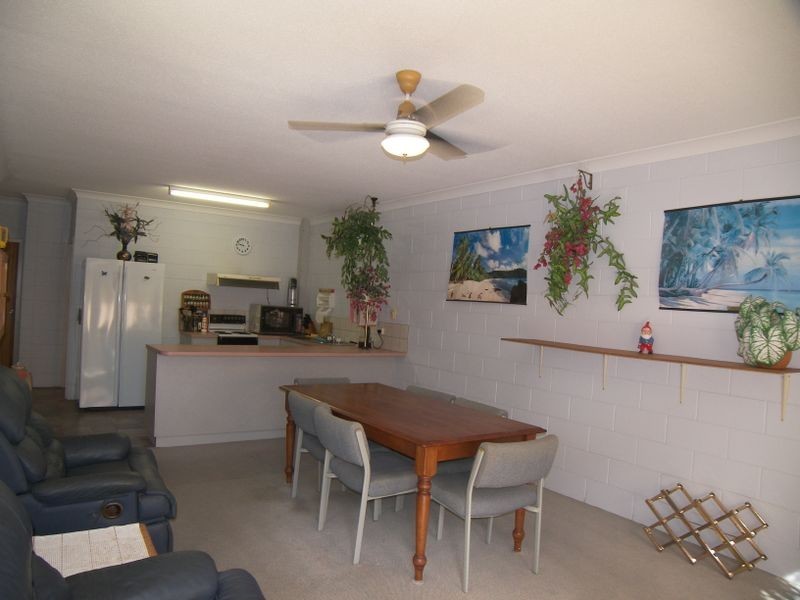 2/520 Varley Street, Yorkeys Knob QLD 4878