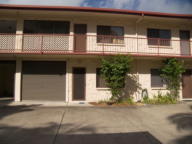 2/520 Varley Street, Yorkeys Knob QLD 4878