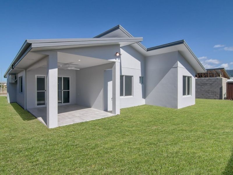 13 Bluecove Circuit, Trinity Park QLD 4879