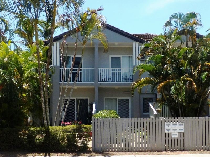 2/52 Best Street, Yorkeys Knob QLD 4878