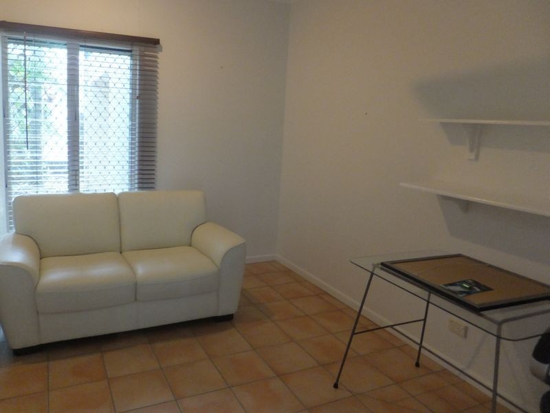 8/63 Wattle Street, Yorkeys Knob QLD 4878