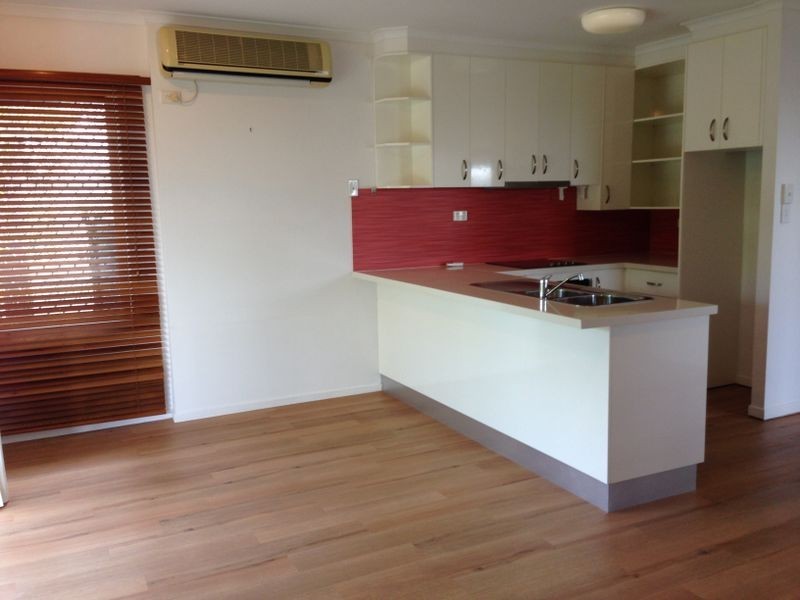 8/63 Wattle Street, Yorkeys Knob QLD 4878