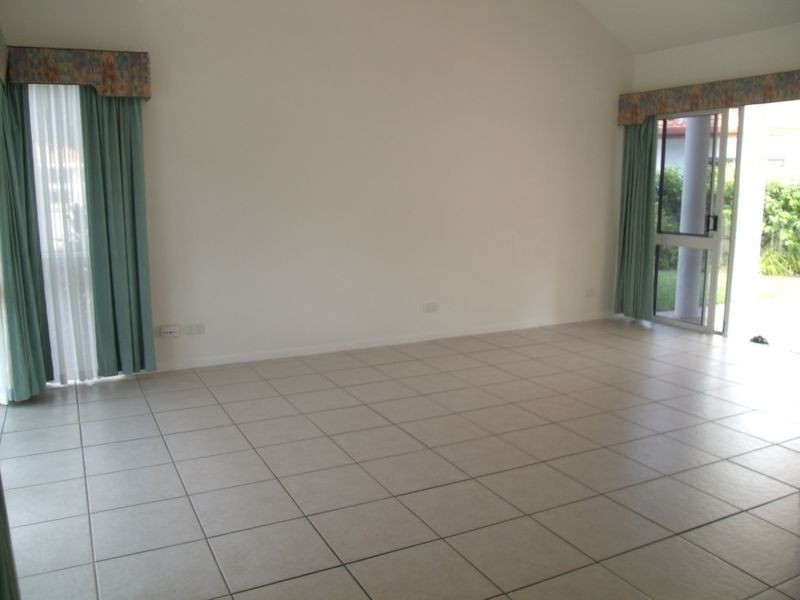 40 Stream Avenue, Kewarra Beach QLD 4879