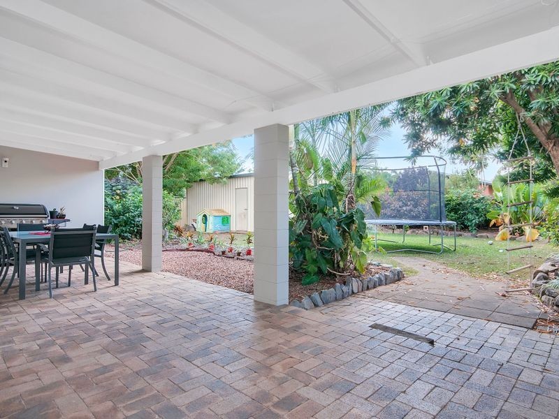 24 Cairnwell Street, Smithfield QLD 4878