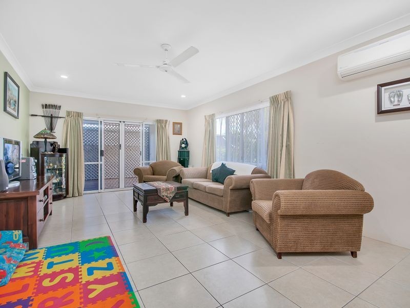 24 Cairnwell Street, Smithfield QLD 4878