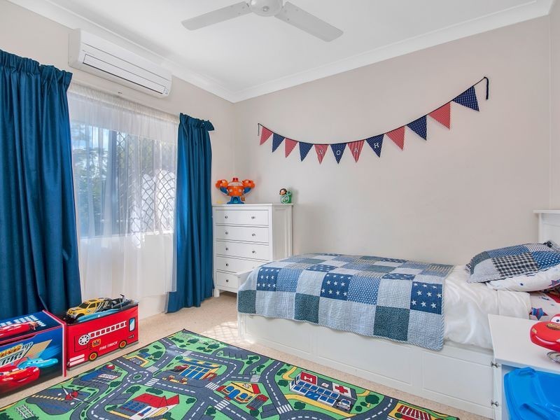 24 Cairnwell Street, Smithfield QLD 4878