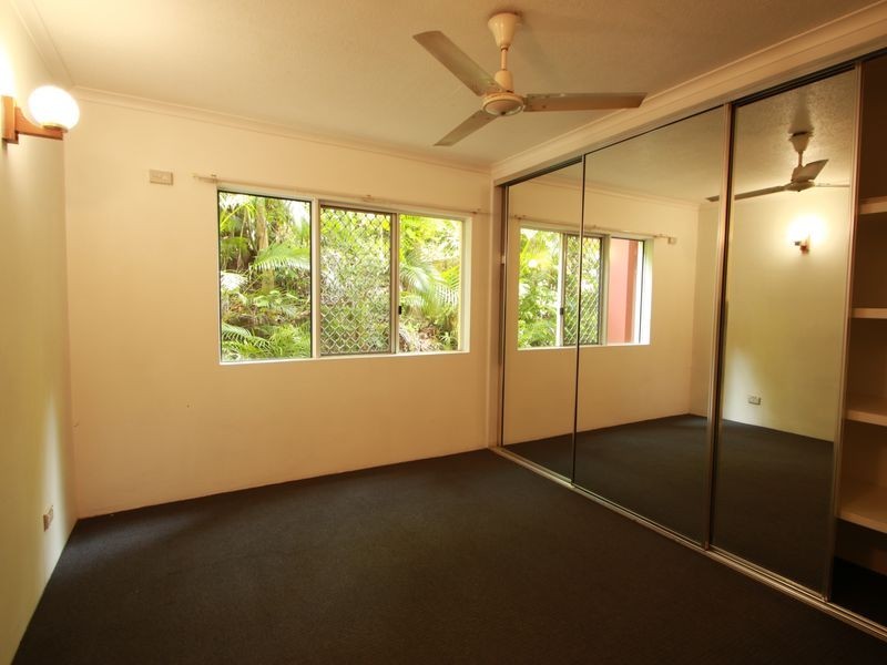 9/1 Ray Street, Yorkeys Knob QLD 4878