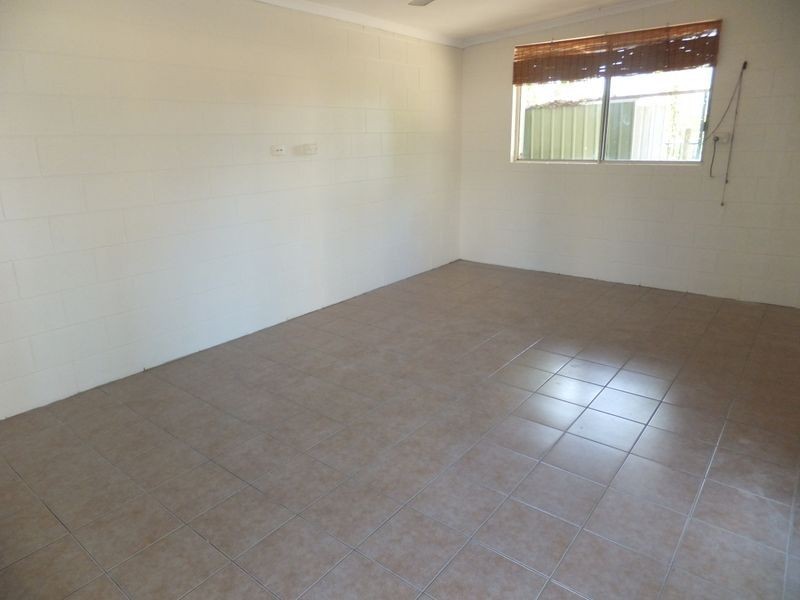 5 Samuel Street, Yorkeys Knob QLD 4878