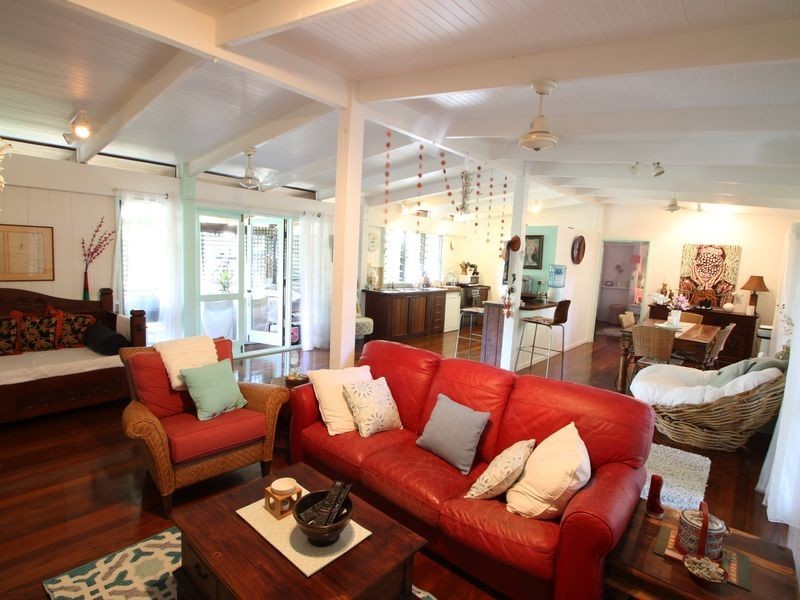 3 Legret Close, Clifton Beach QLD 4879