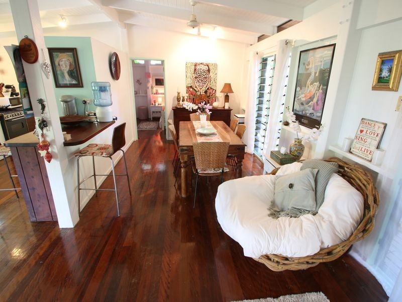 3 Legret Close, Clifton Beach QLD 4879