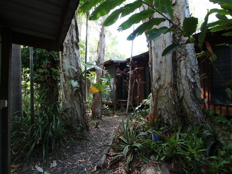 3 Legret Close, Clifton Beach QLD 4879