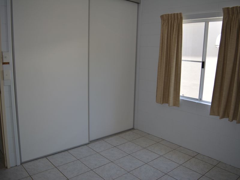 5/527 Varley Street, Yorkeys Knob QLD 4878