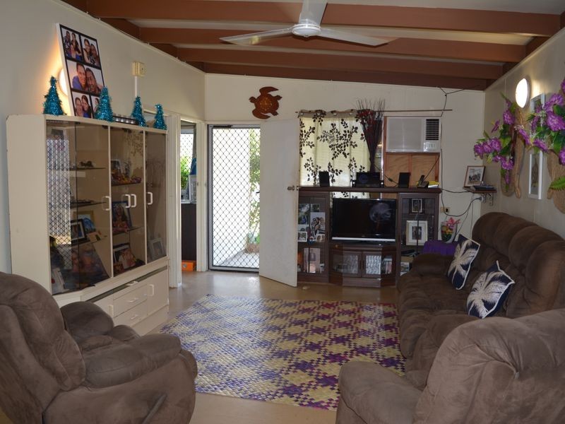 9 Fairway Street, Yorkeys Knob QLD 4878