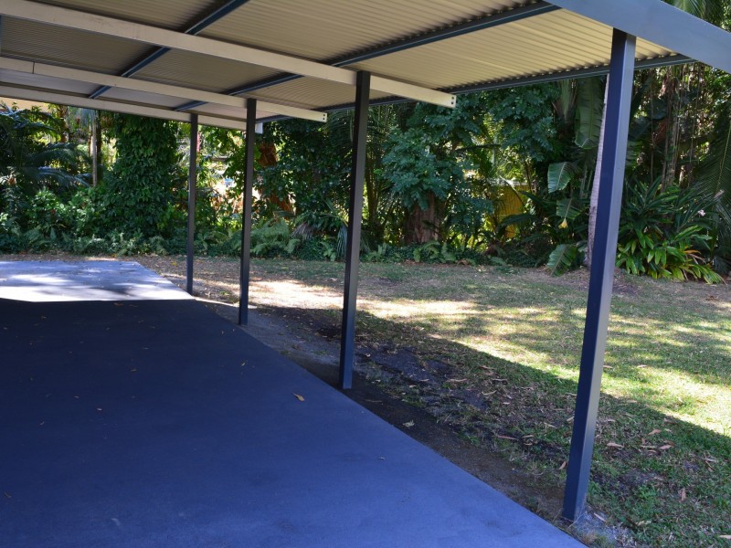 56 Waite Street, Machans Beach QLD 4878