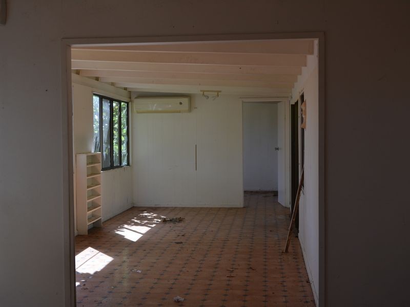 60 Morgan Street, Yorkeys Knob QLD 4878