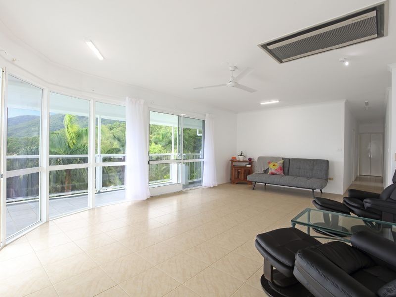 147/419 Coral Coast Drive, Palm Cove QLD 4879