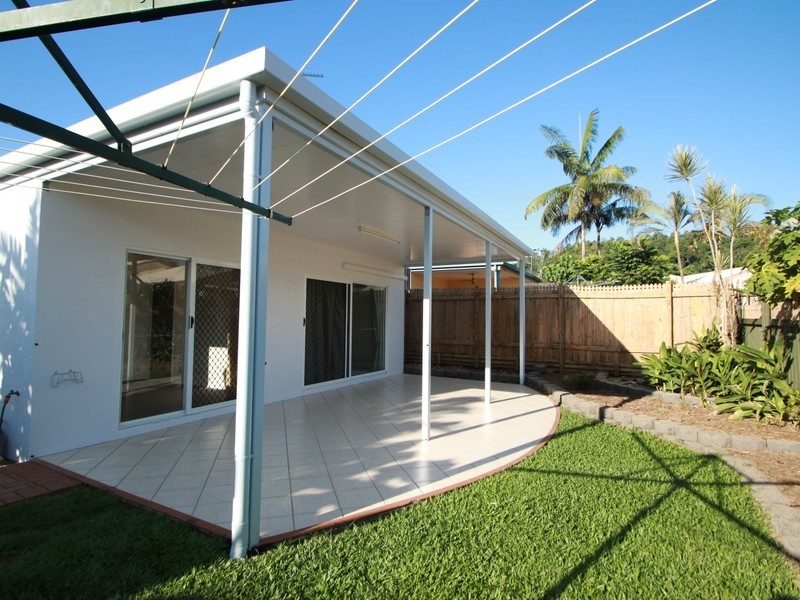 16 Sherwood Close, Brinsmead QLD 4870