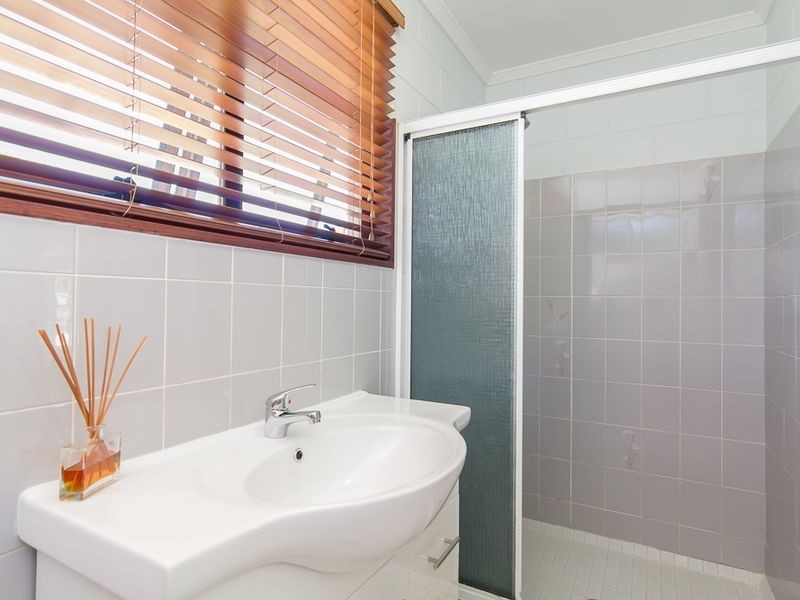 31 Jessie Close, Yorkeys Knob QLD 4878