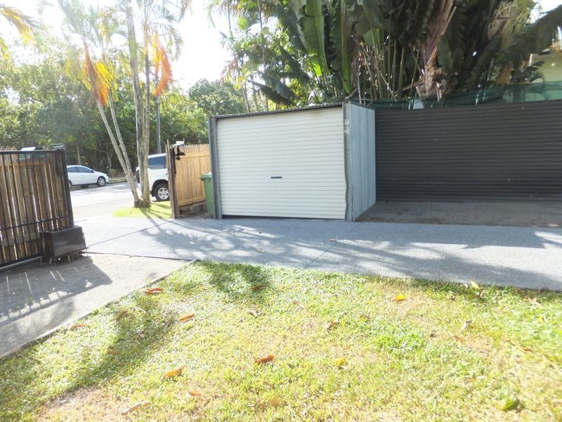 48 Oleander Street, Holloways Beach QLD 4878