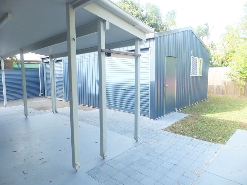 48 Oleander Street, Holloways Beach QLD 4878