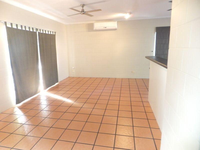 48 Oleander Street, Holloways Beach QLD 4878