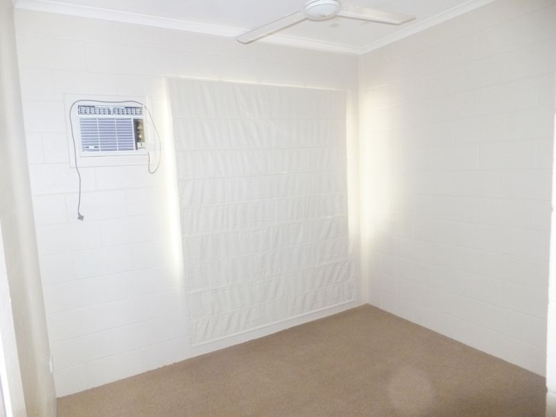 48 Oleander Street, Holloways Beach QLD 4878