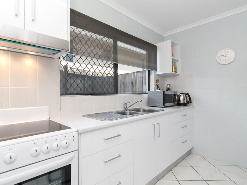 5/501 Varley Street, Yorkeys Knob QLD 4878